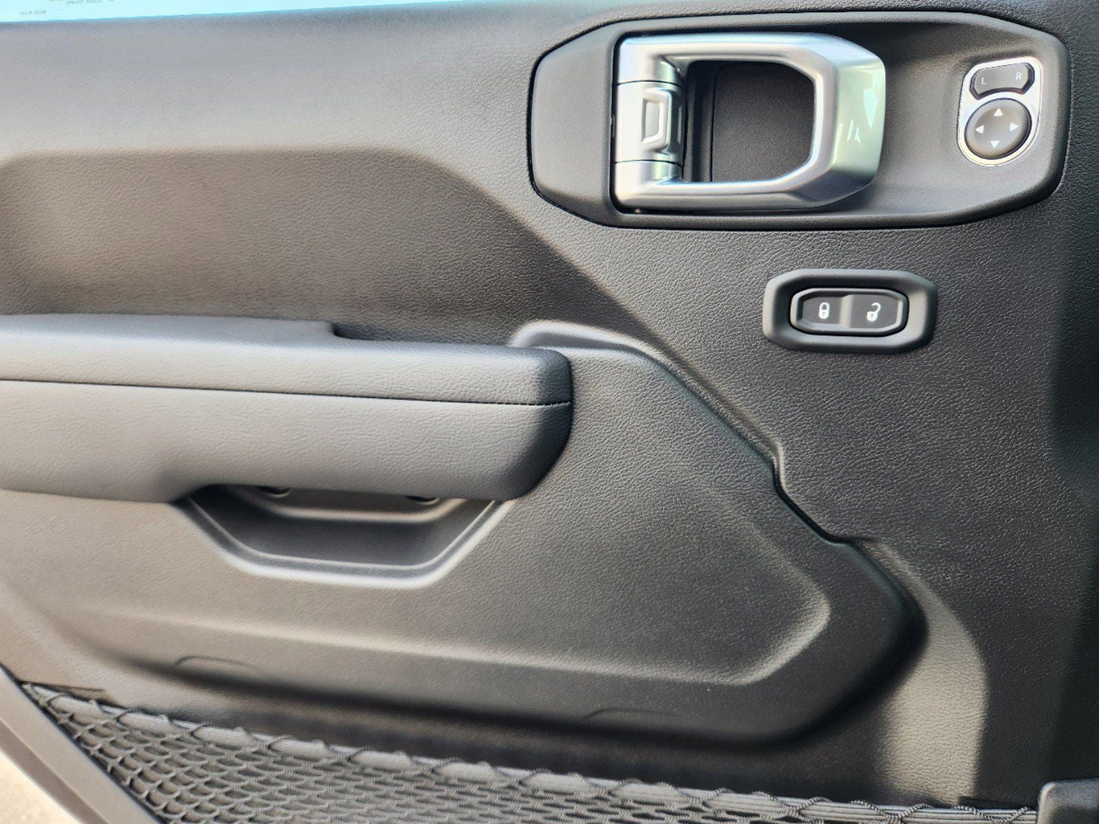 2025 Jeep Wrangler WRANGLER 2-DOOR SPORT S