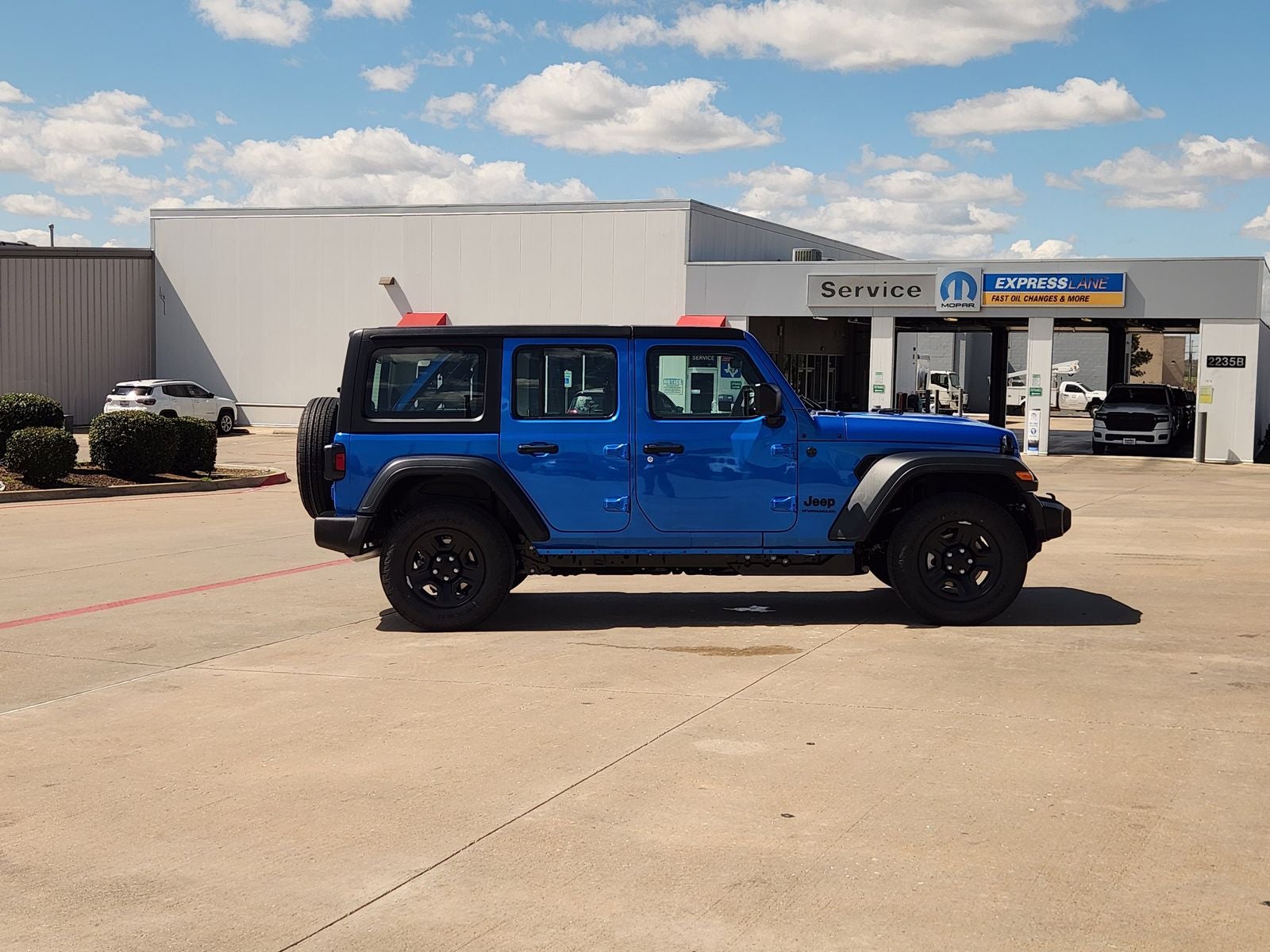 2026 Jeep Wrangler WRANGLER 4-DOOR SPORT