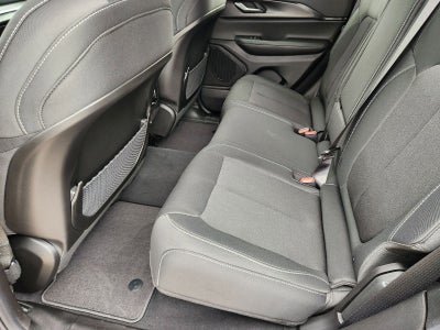 2025 Jeep Grand Cherokee GRAND CHEROKEE LAREDO X 4X2