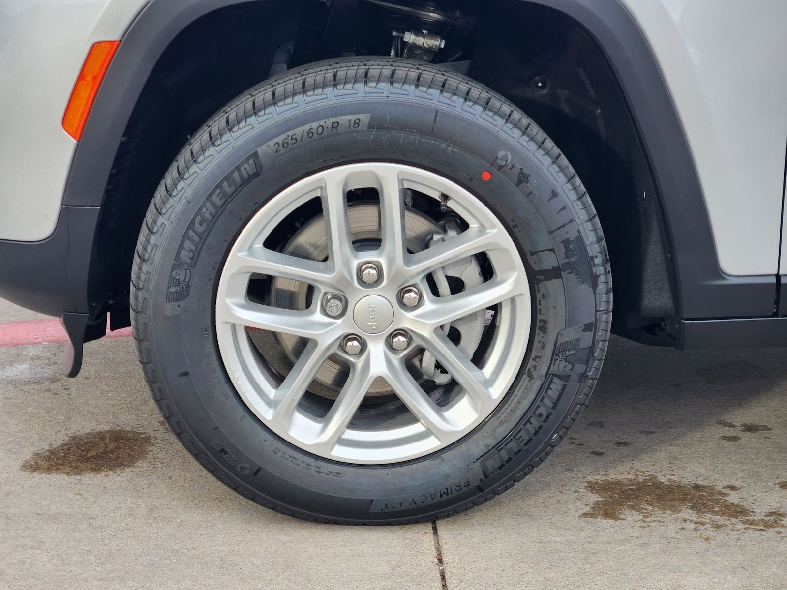 2025 Jeep Grand Cherokee GRAND CHEROKEE LAREDO X 4X2