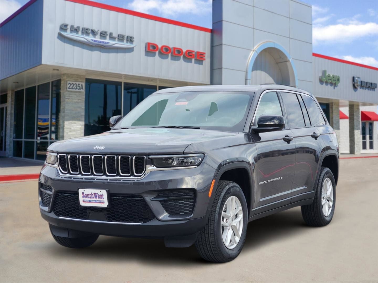 2025 Jeep Grand Cherokee GRAND CHEROKEE LAREDO X 4X2
