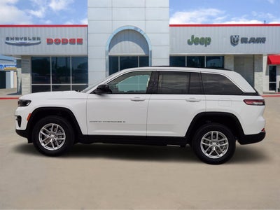 2025 Jeep Grand Cherokee GRAND CHEROKEE LAREDO X 4X2