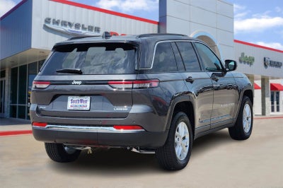 2025 Jeep Grand Cherokee GRAND CHEROKEE LAREDO X 4X4