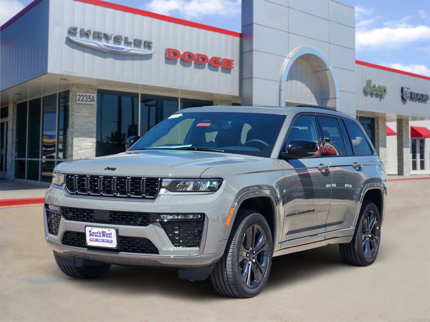 2027 Jeep Grand Cherokee Limited Reserve