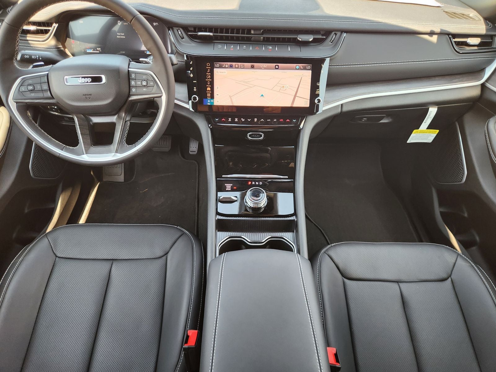 2027 Jeep Grand Cherokee Limited Reserve