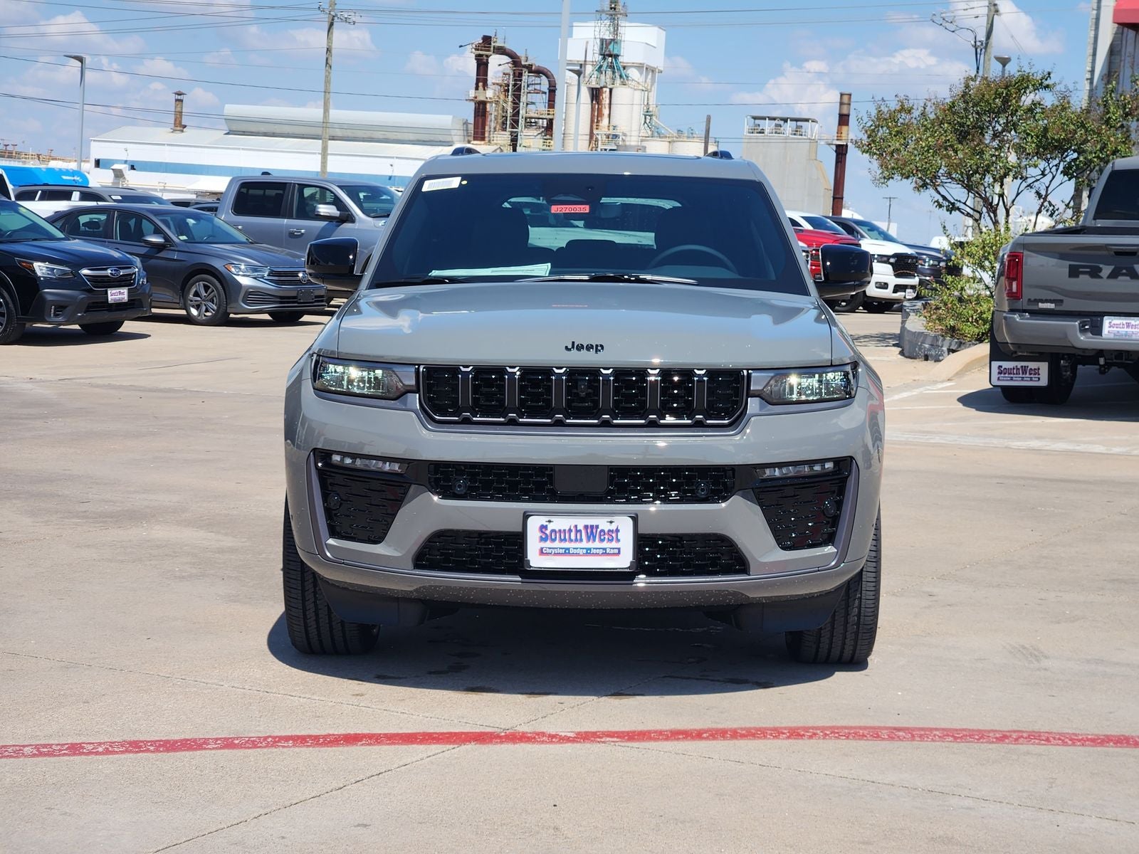 2027 Jeep Grand Cherokee Limited Reserve