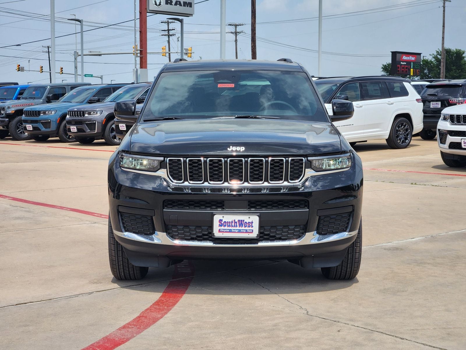 2026 Jeep Grand Cherokee GRAND CHEROKEE L LAREDO 4X2