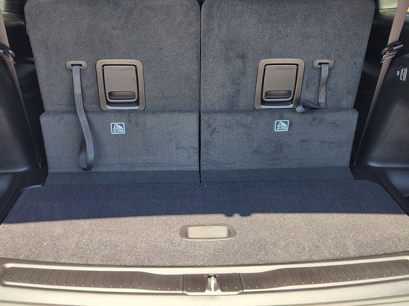 2025 Jeep Grand Cherokee GRAND CHEROKEE L LAREDO X 4X2