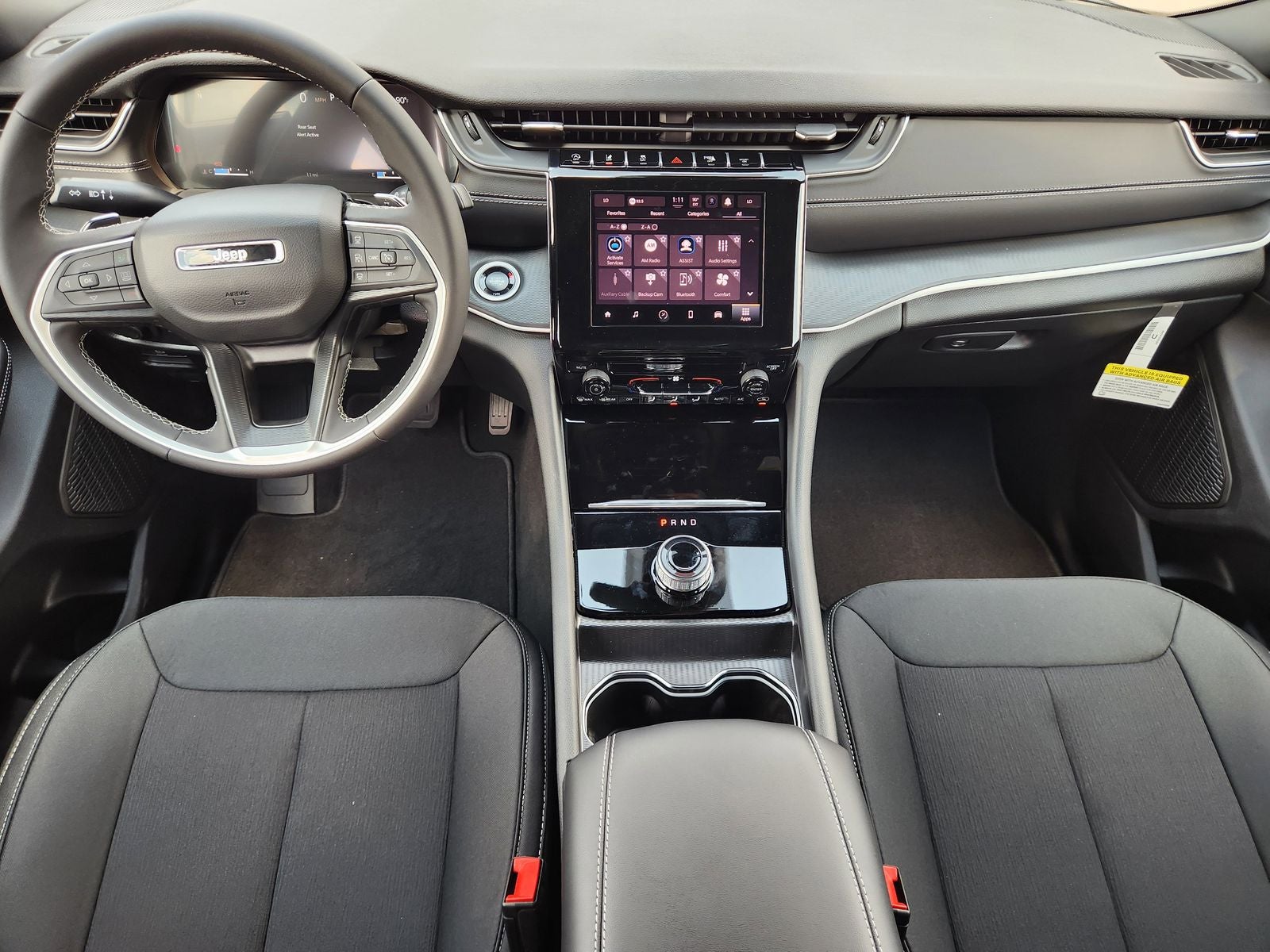 2025 Jeep Grand Cherokee GRAND CHEROKEE L LAREDO X 4X4