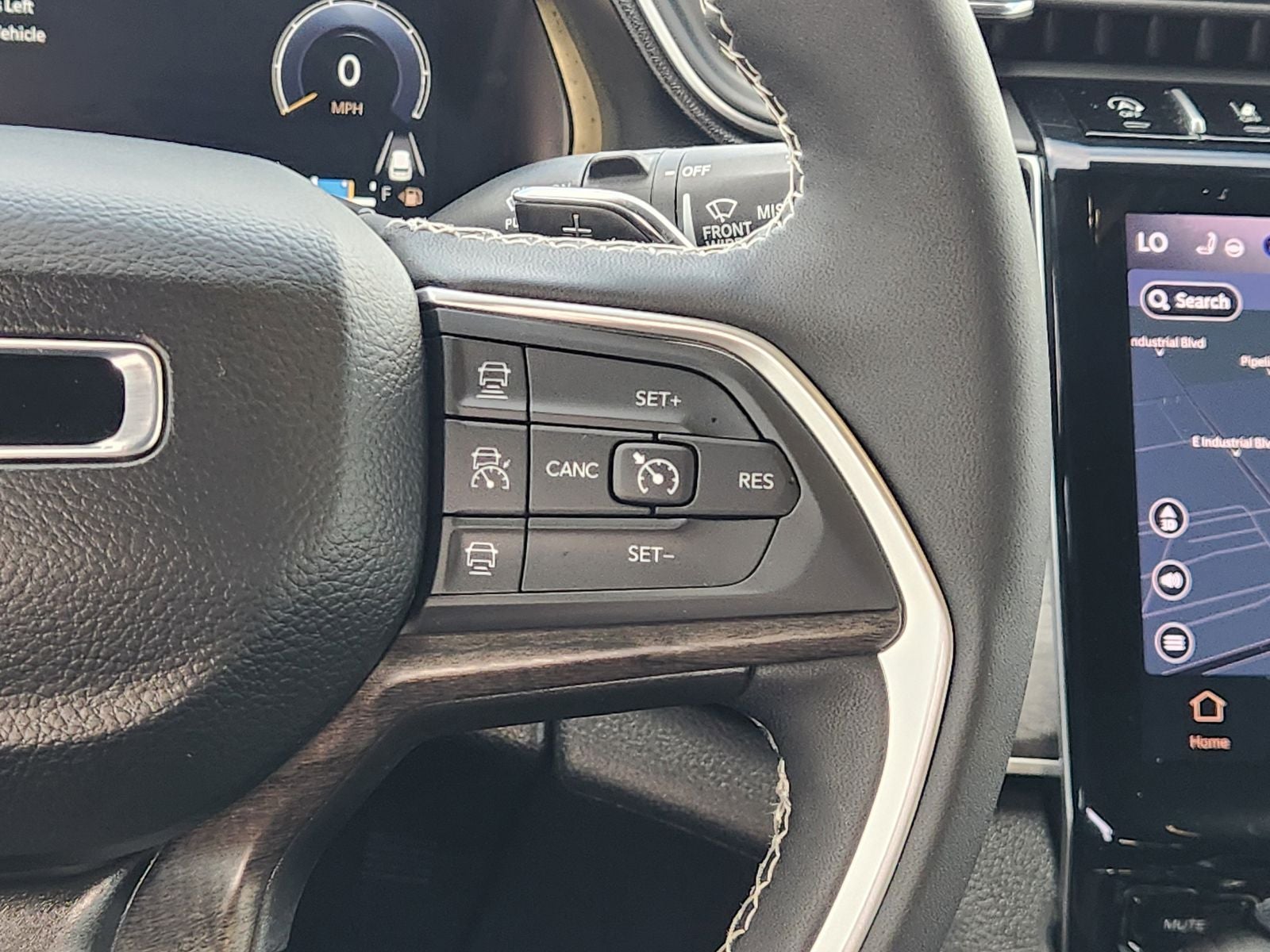 2025 Jeep Grand Cherokee L Limited 4x4