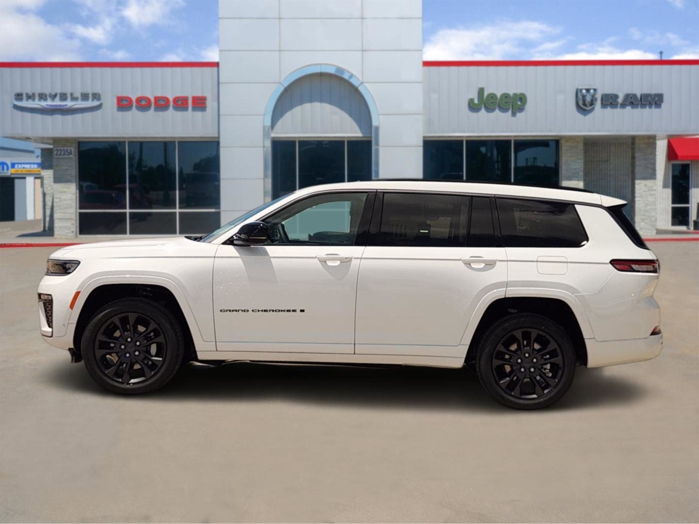 2026 Jeep Grand Cherokee GRAND CHEROKEE L LIMITED RESERVE 4X4