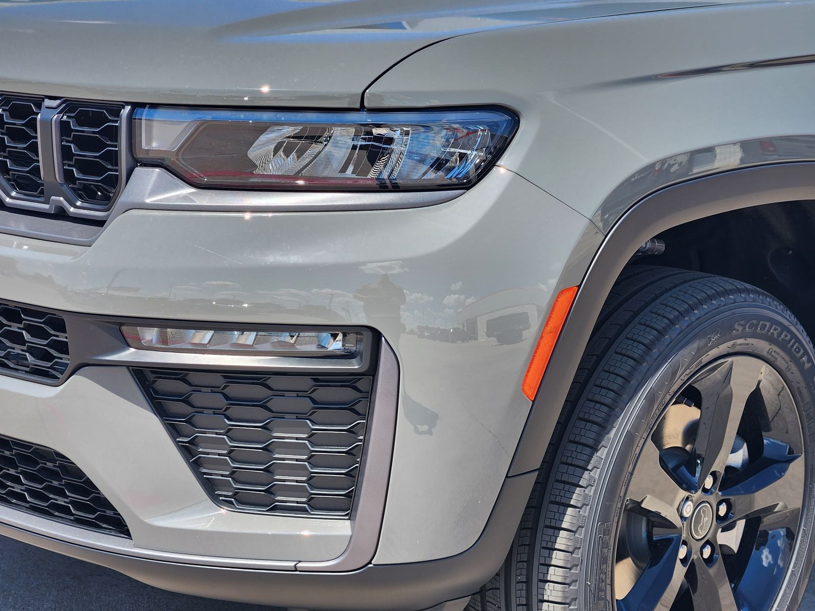 2027 Jeep Grand Cherokee Limited