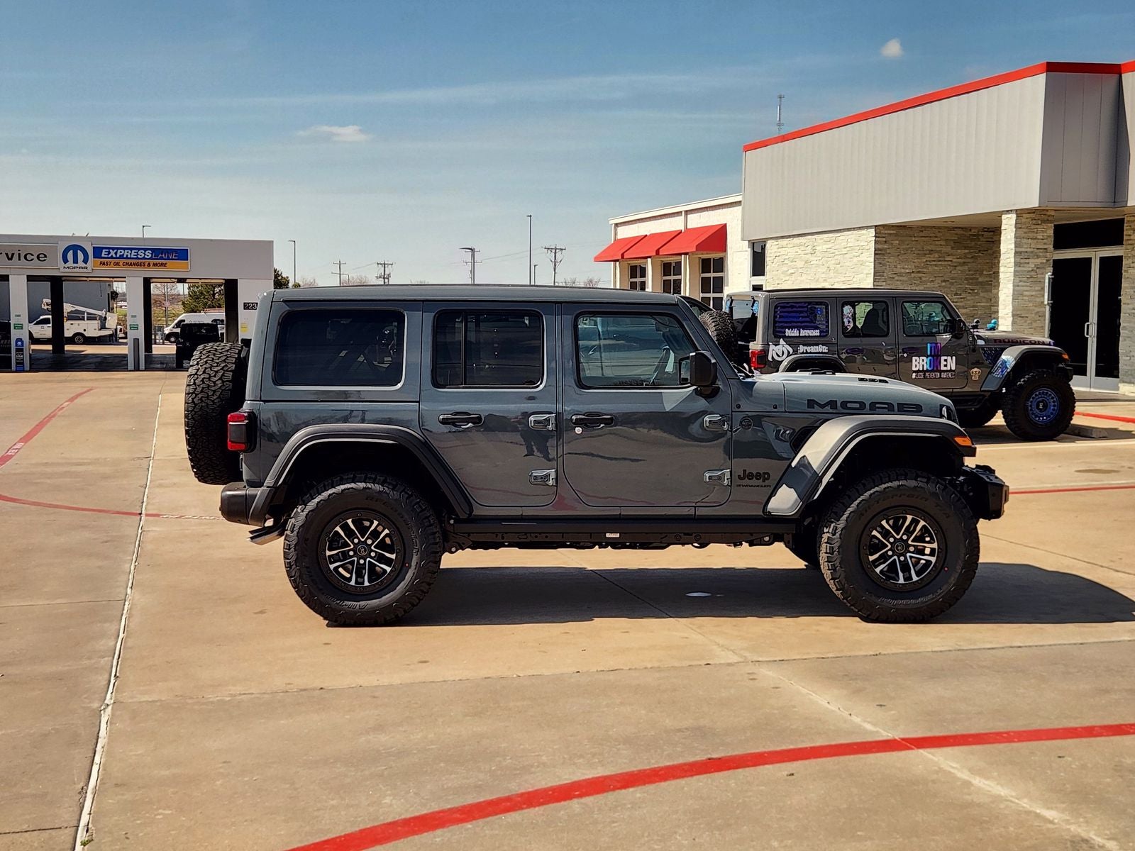 2026 Jeep Wrangler WRANGLER 4-DOOR MOAB 392