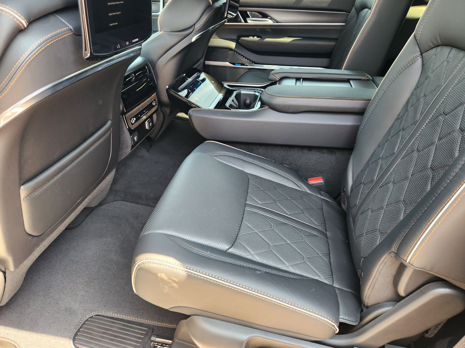 2026 Jeep Grand Wagoneer L GRAND WAGONEER L SUMMIT RESERVE 4X4