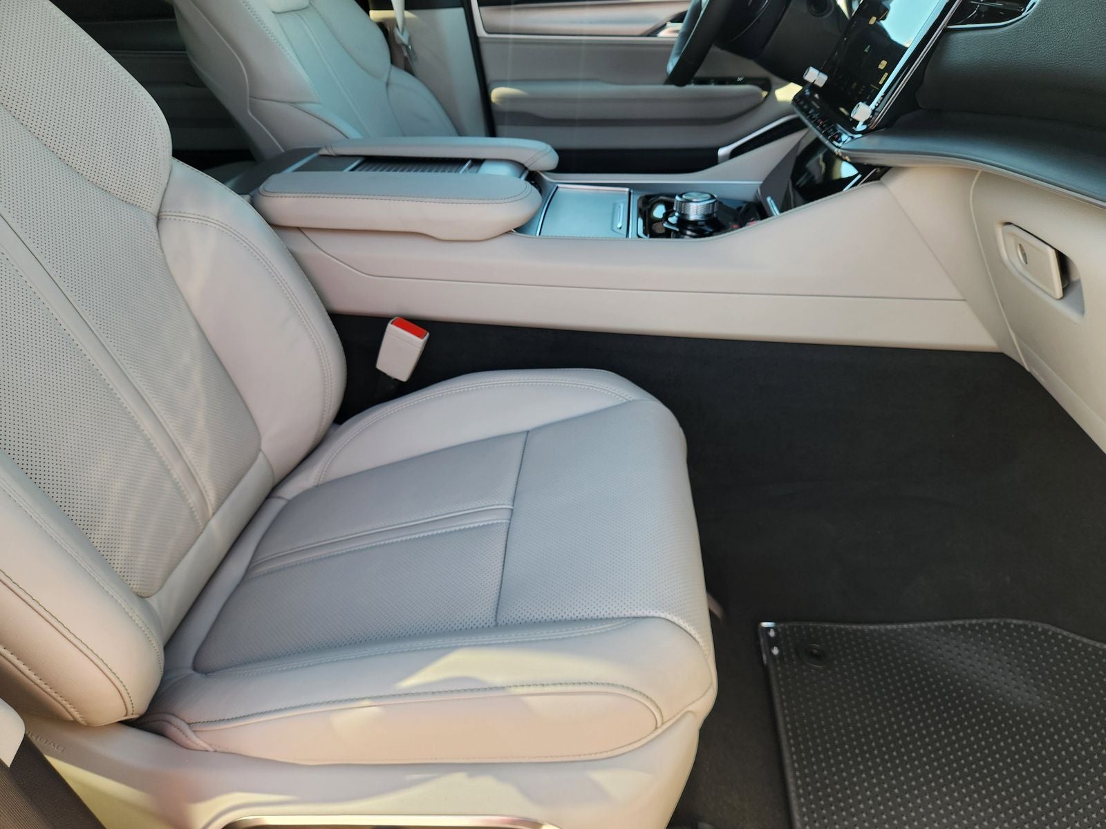 2026 Jeep Grand Wagoneer GRAND WAGONEER 4X2