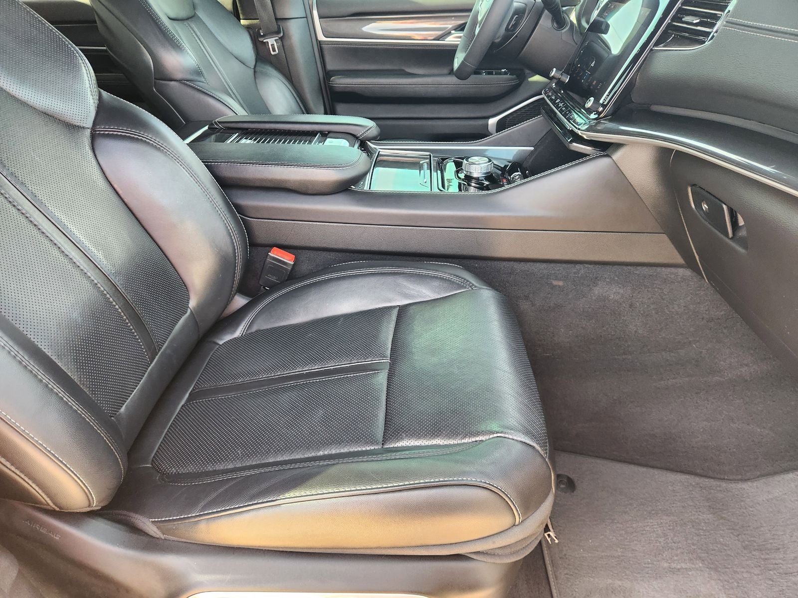 2022 Jeep Wagoneer Series I 4x2