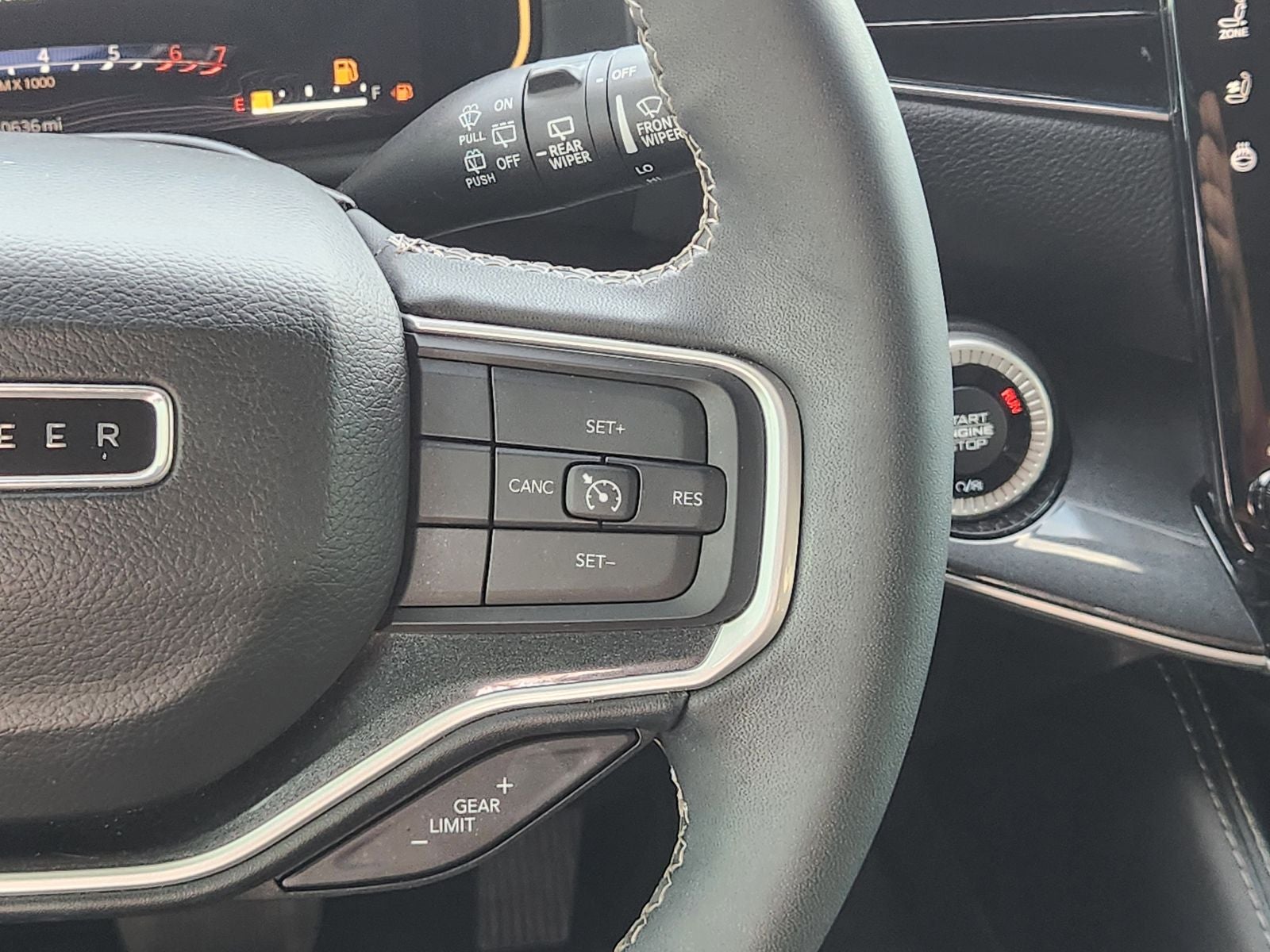 2022 Jeep Wagoneer Series I 4x2