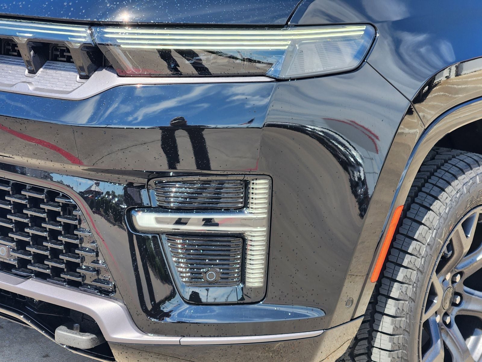 2026 Jeep Grand Wagoneer GRAND WAGONEER UPLAND 4X4