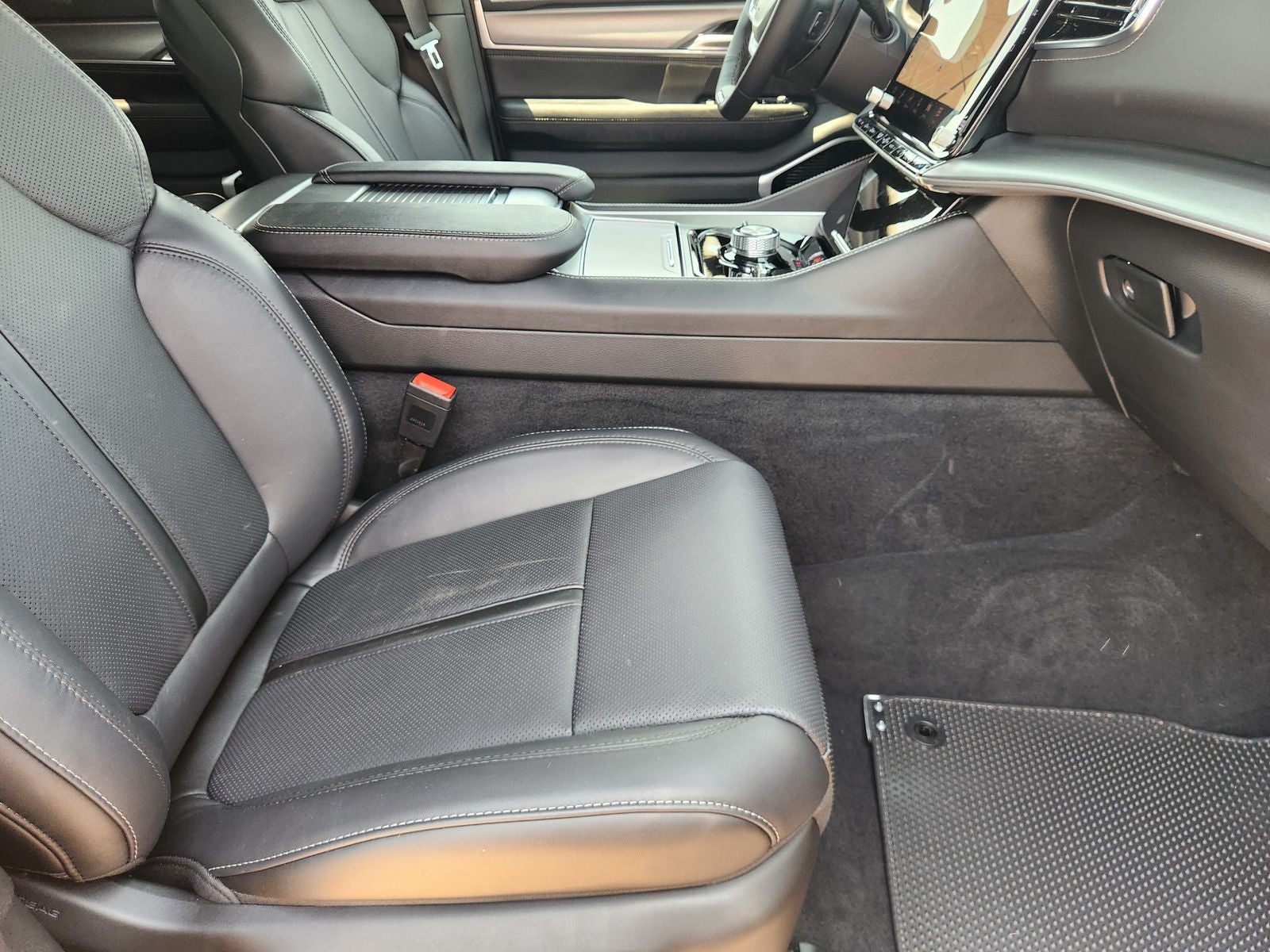 2026 Jeep Grand Wagoneer GRAND WAGONEER LIMITED RESERVE 4X4