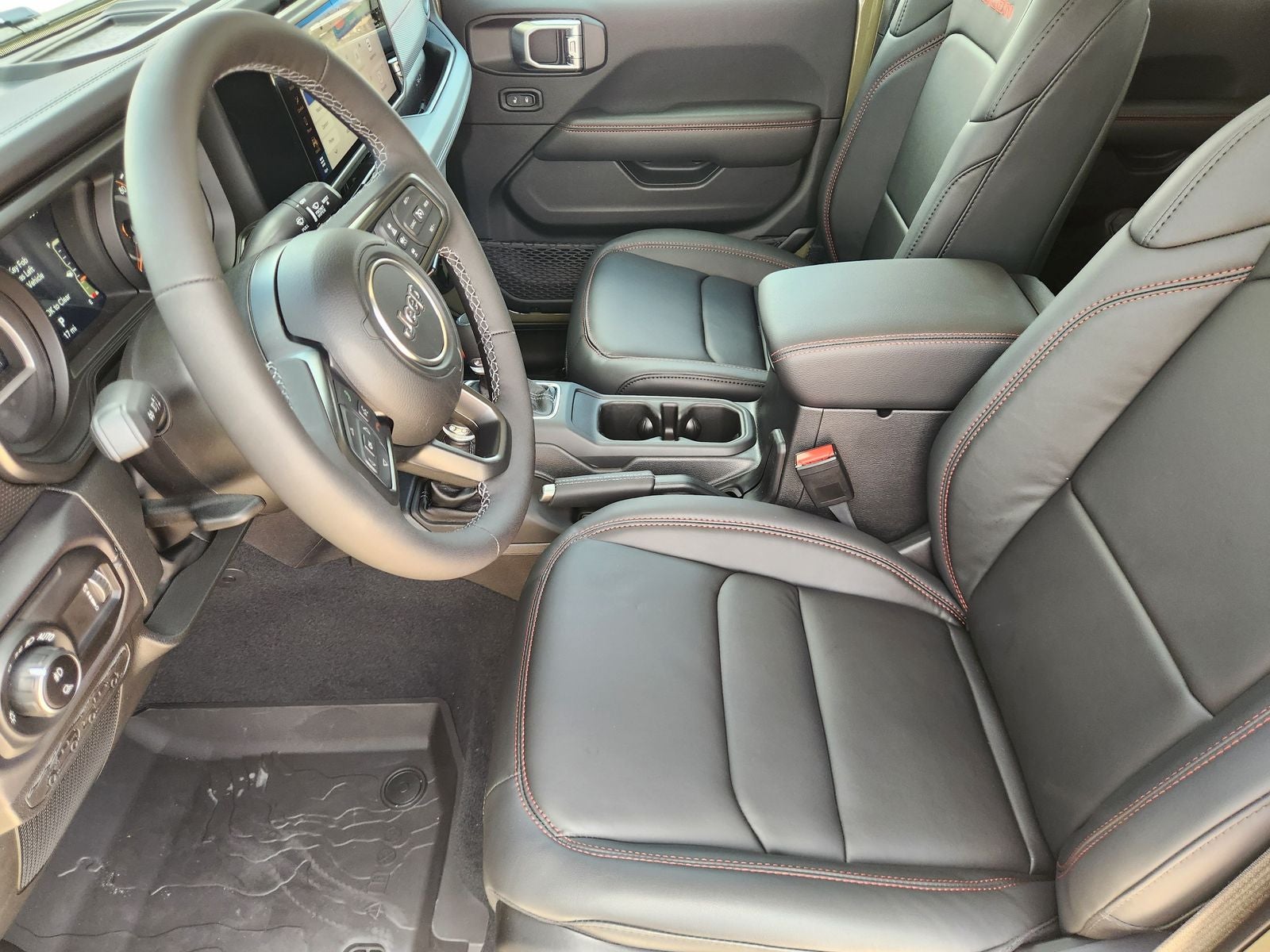 2026 Jeep Gladiator GLADIATOR SHADOW OPS 4X4