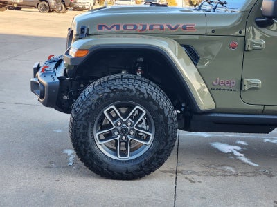 2026 Jeep Gladiator GLADIATOR MOJAVE X 4X4