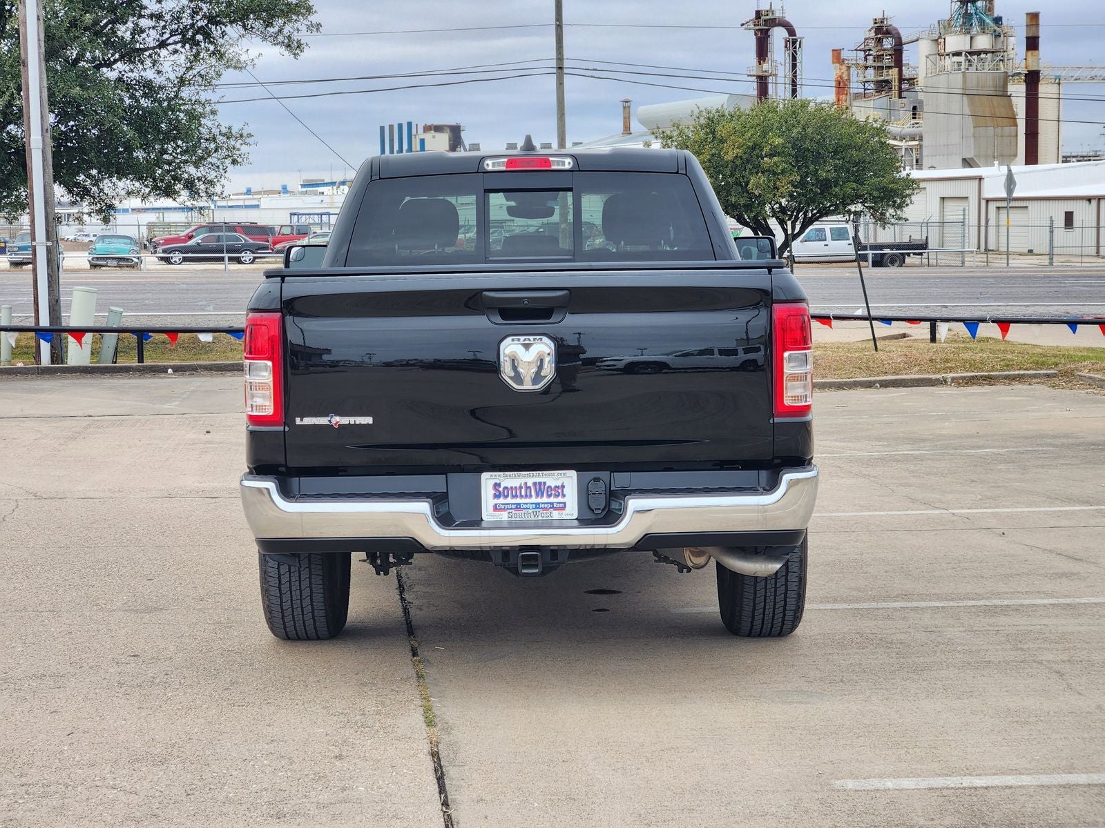 2023 RAM Ram 1500 Lone Star Quad Cab 4x2 6'4' Box