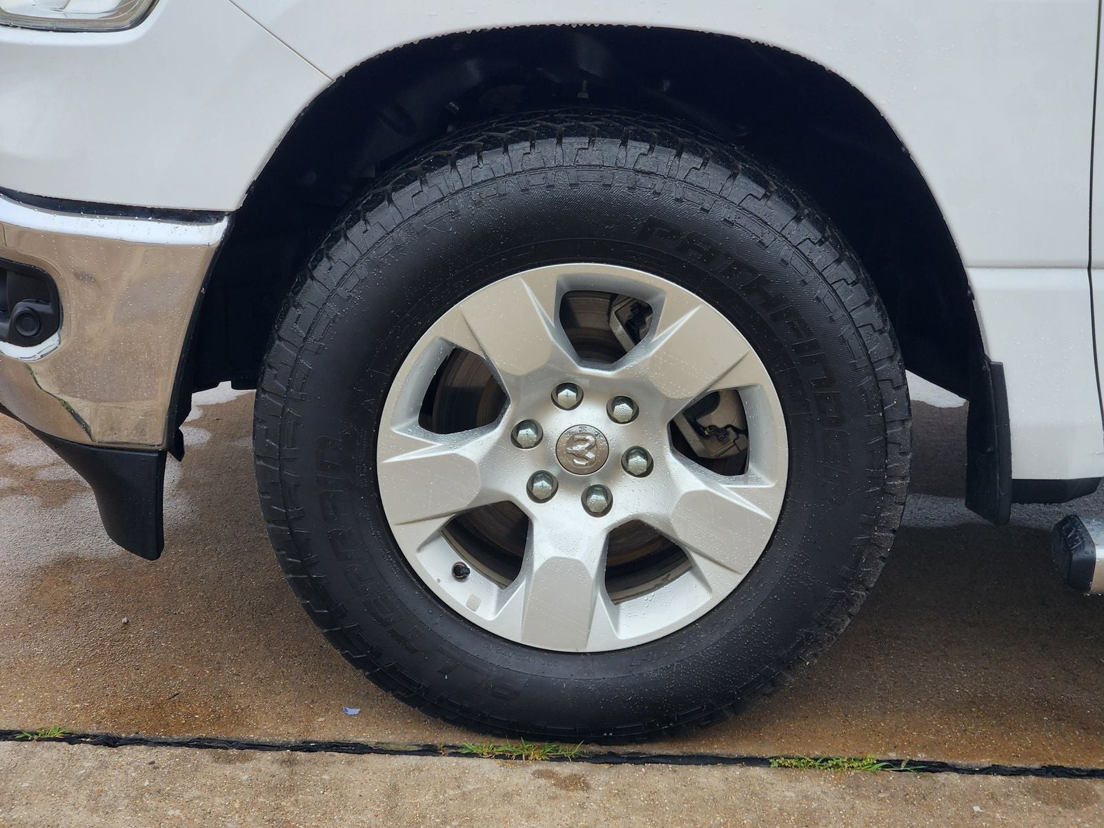 2022 RAM Ram 1500 Lone Star Crew Cab 4x2 5'7' Box