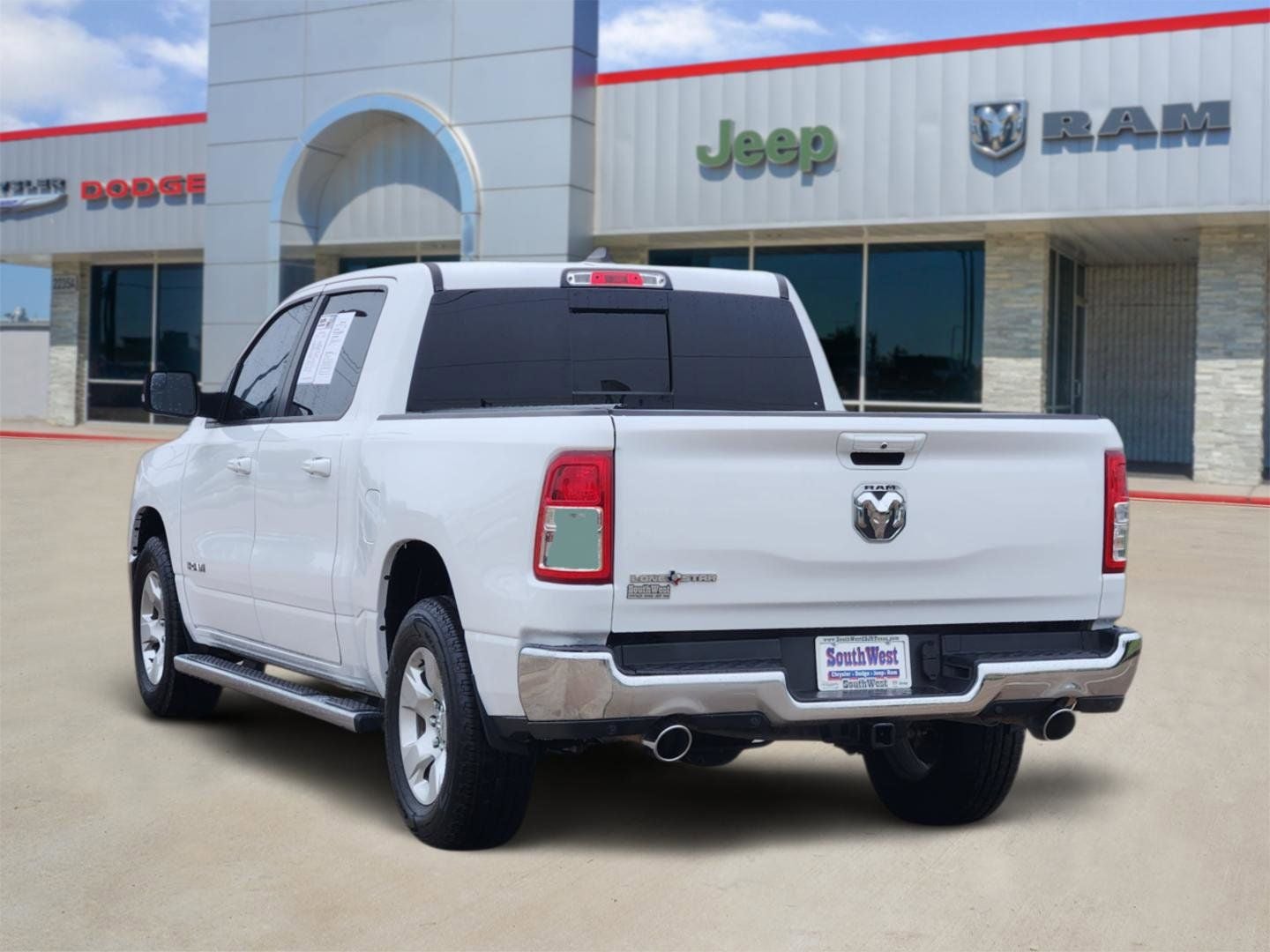 2022 RAM Ram 1500 Lone Star Crew Cab 4x2 5'7' Box
