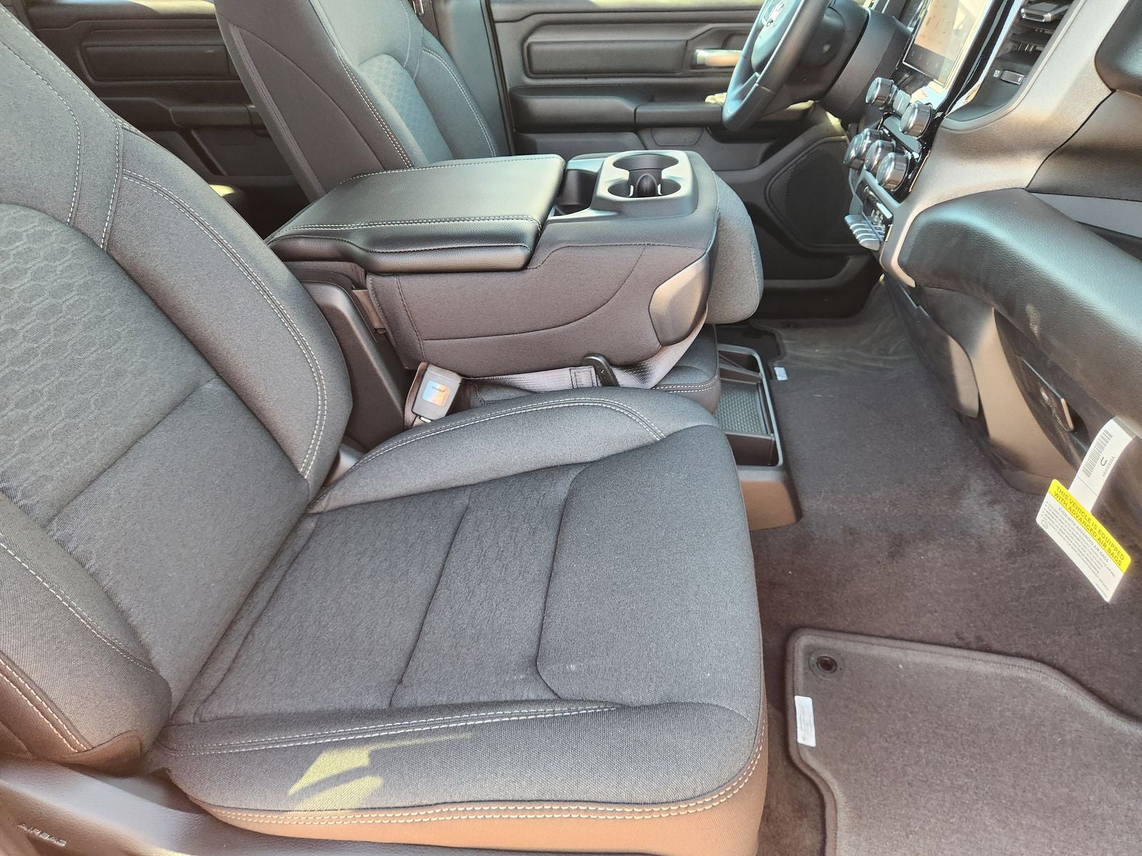 2026 RAM Ram 1500 RAM 1500 EXPRESS CREW CAB 4X2 5'7' BOX