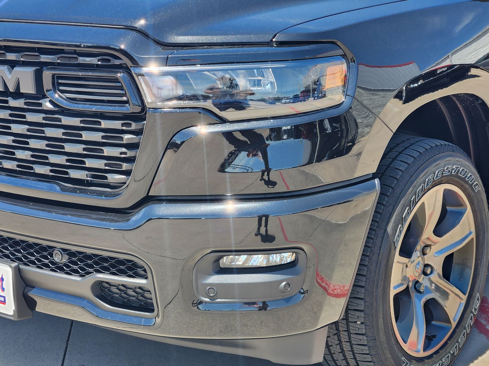 2026 RAM Ram 1500 RAM 1500 EXPRESS CREW CAB 4X2 5'7' BOX