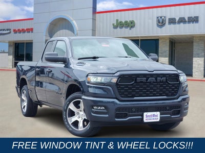 2026 RAM Ram 1500 RAM 1500 EXPRESS QUAD CAB 4X2 6'4' BOX