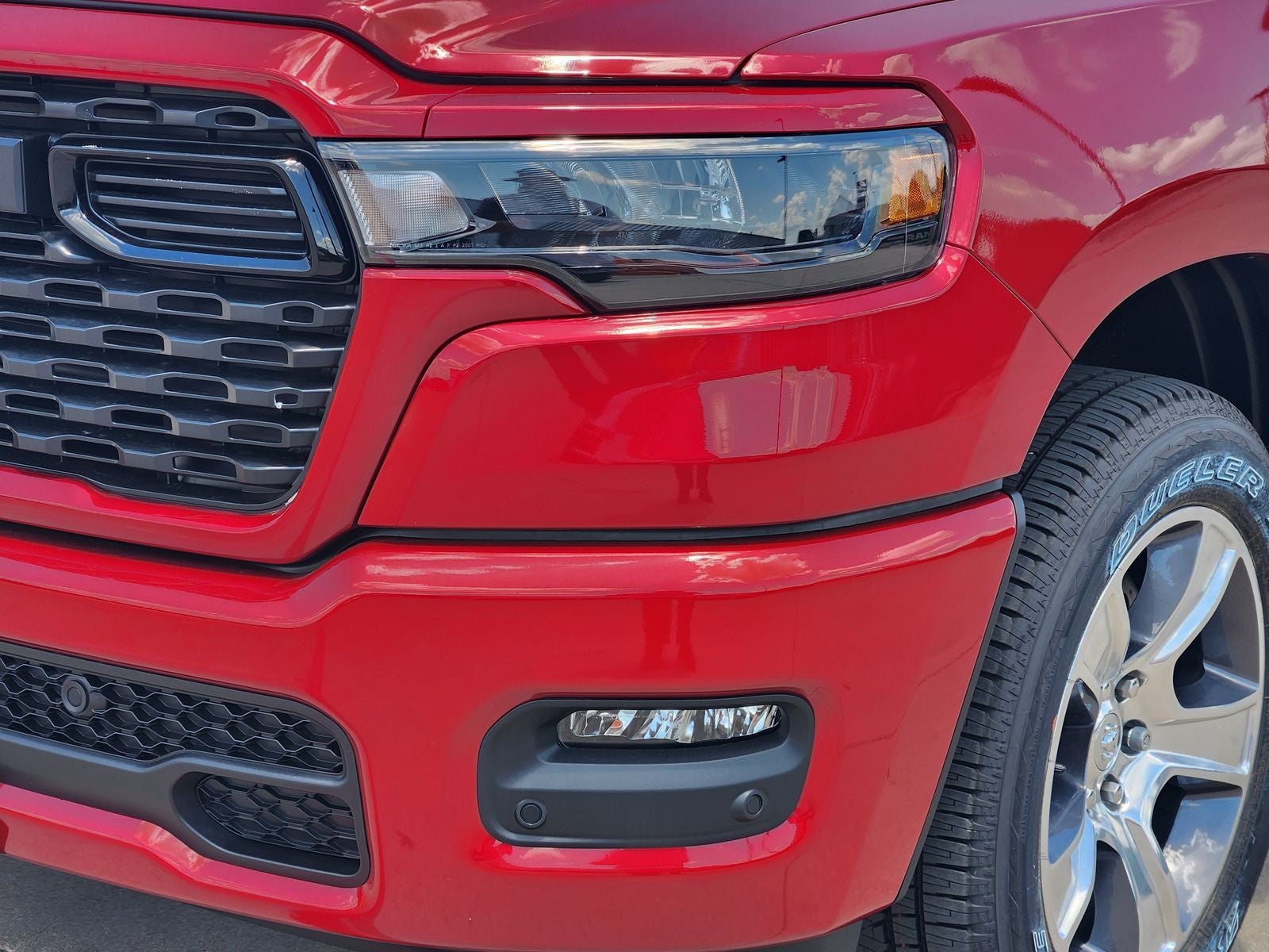 2026 RAM Ram 1500 RAM 1500 EXPRESS QUAD CAB 4X2 6'4' BOX