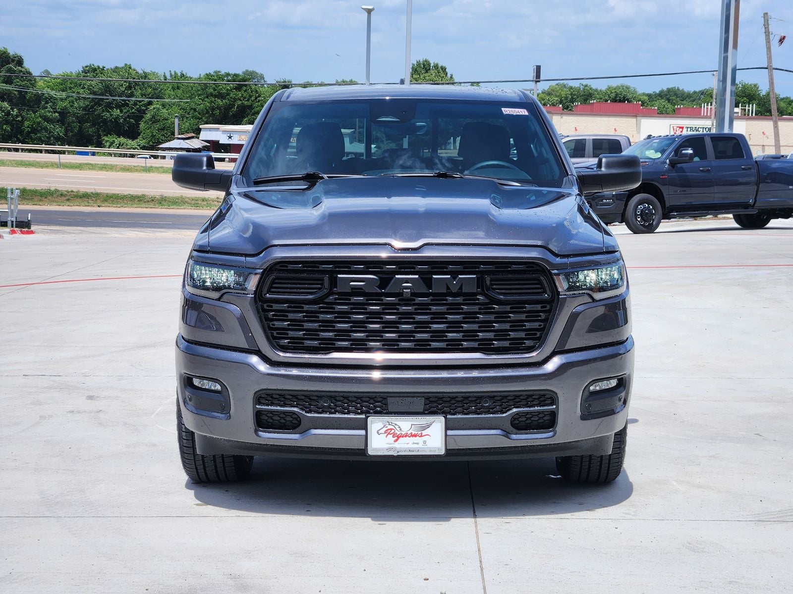 2026 RAM Ram 1500 RAM 1500 EXPRESS QUAD CAB 4X2 6'4' BOX