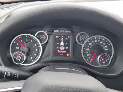 2026 RAM Ram 1500 RAM 1500 EXPRESS QUAD CAB 4X2 6'4' BOX