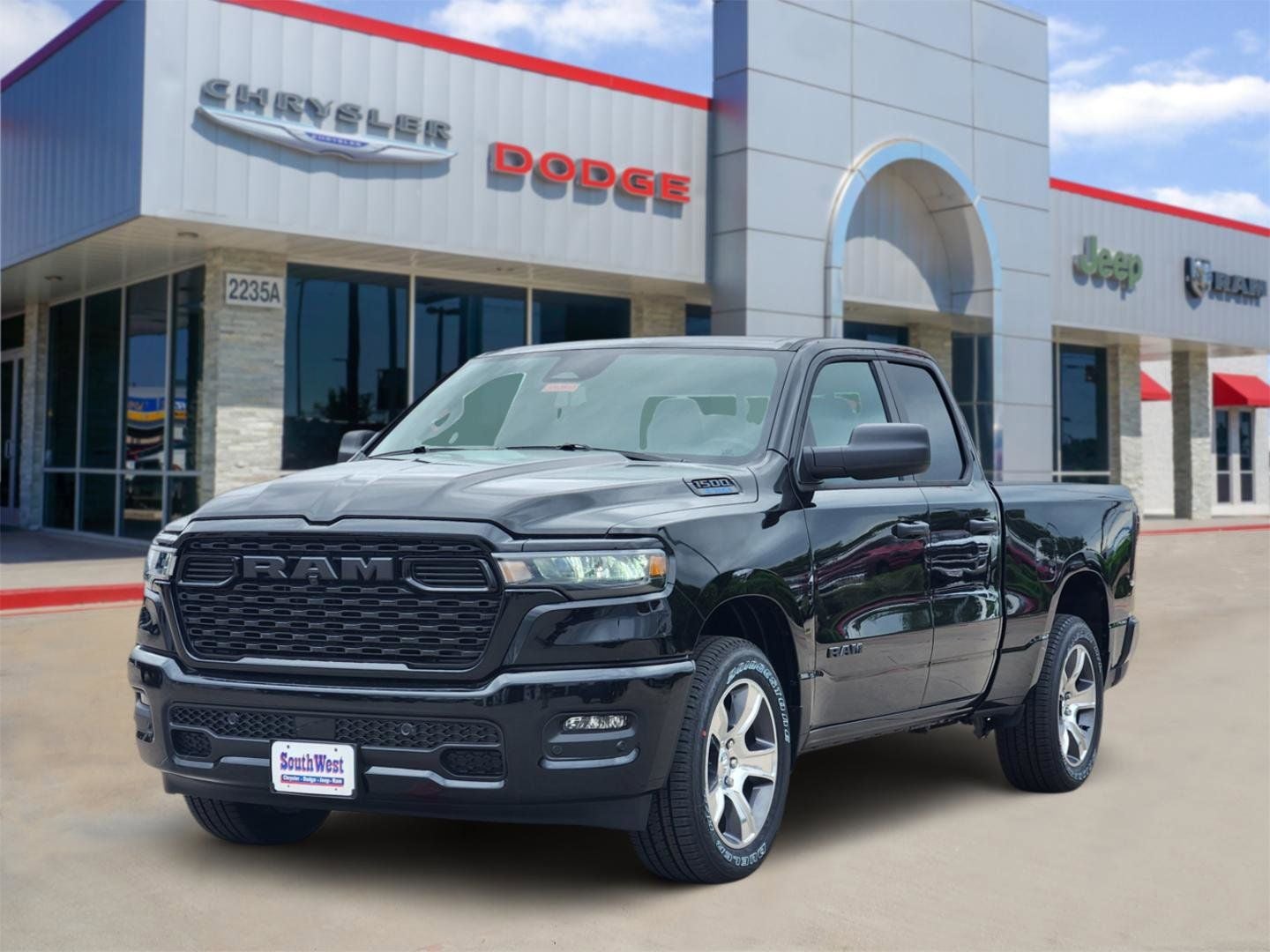 2026 RAM Ram 1500 RAM 1500 EXPRESS QUAD CAB 4X2 6'4' BOX