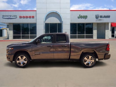 2026 RAM Ram 1500 RAM 1500 EXPRESS QUAD CAB 4X2 6'4' BOX