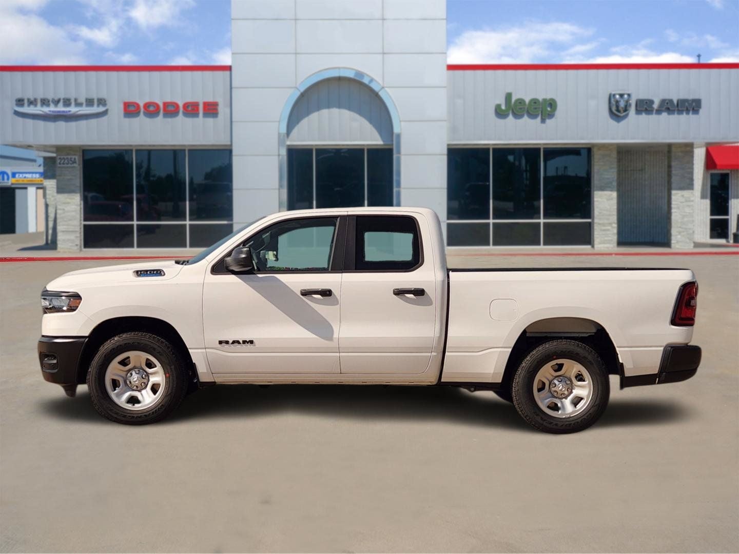 2026 RAM Ram 1500 RAM 1500 TRADESMAN QUAD CAB 4X2 6'4' BOX
