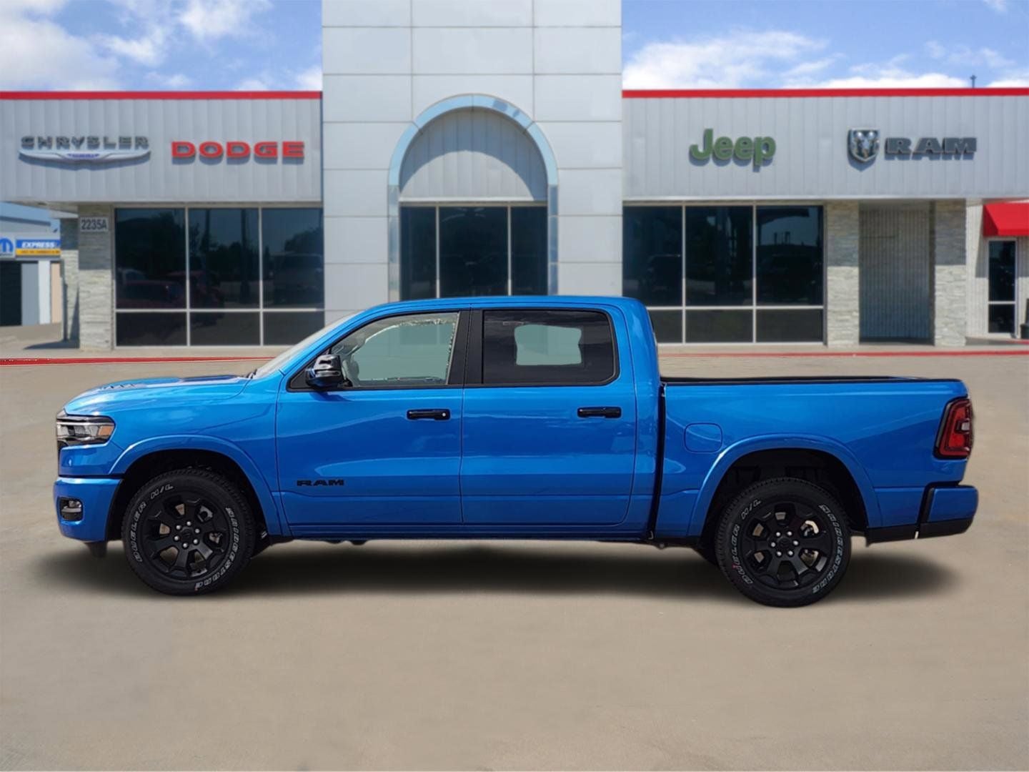 2026 RAM Ram 1500 RAM 1500 LONE STAR CREW CAB 4X4 5'7' BOX