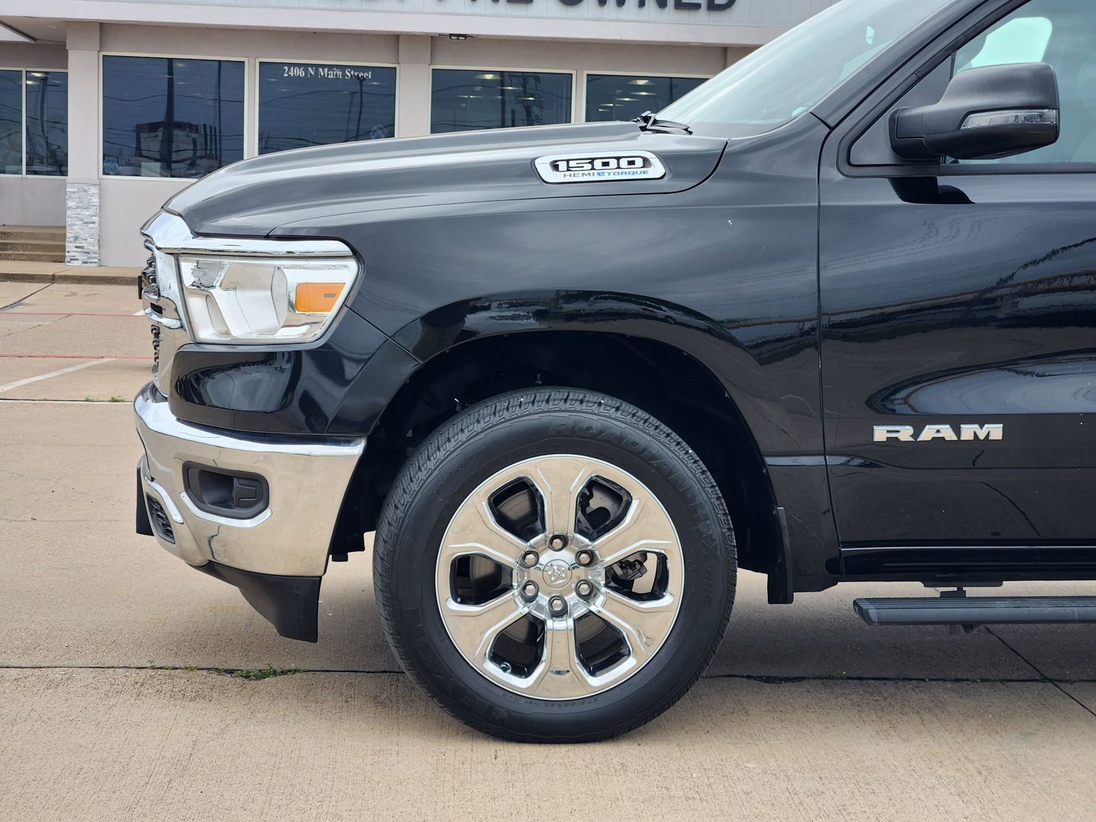 2023 RAM Ram 1500 Lone Star Crew Cab 4x4 5'7' Box