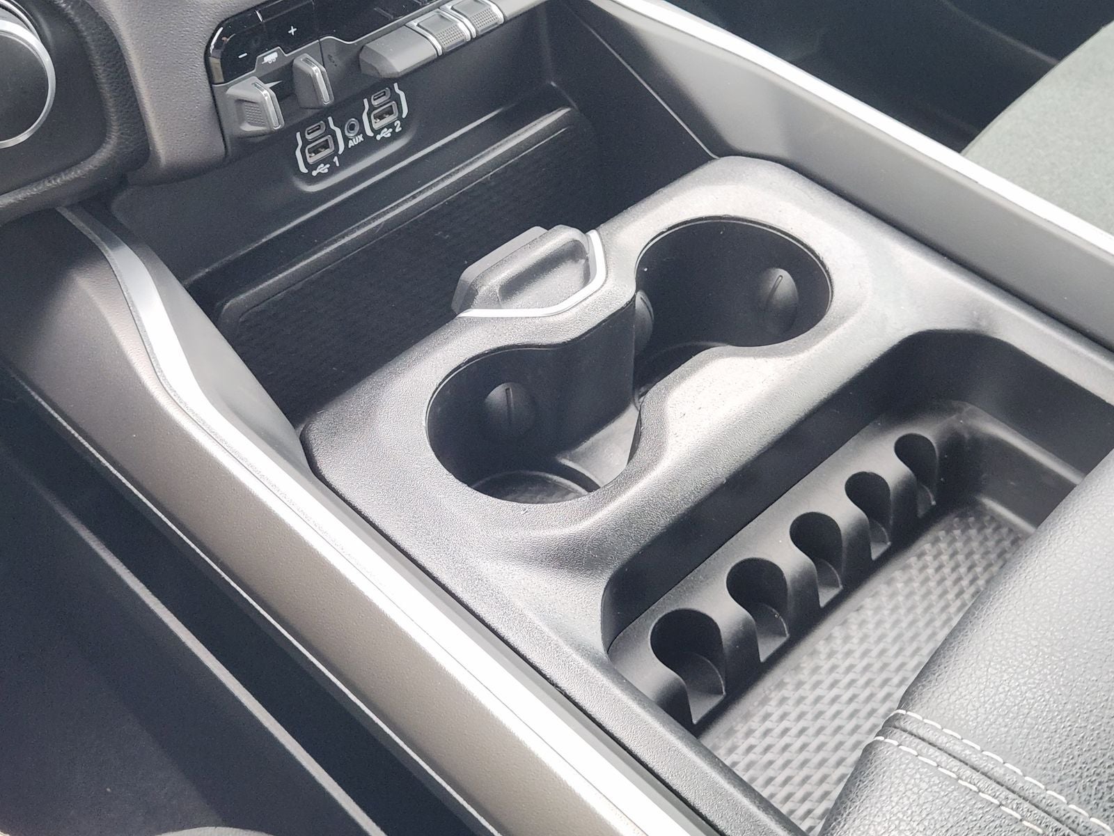 2023 RAM Ram 1500 Lone Star Crew Cab 4x4 5'7' Box