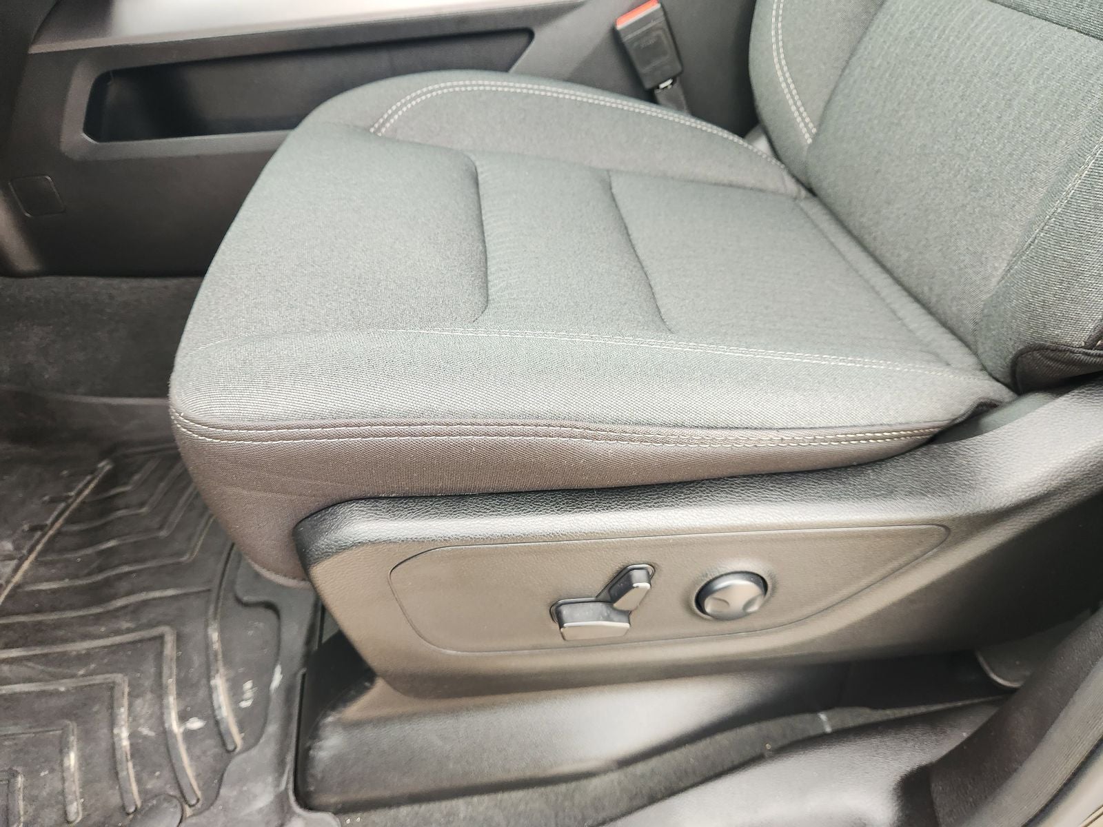 2023 RAM Ram 1500 Lone Star Crew Cab 4x4 5'7' Box