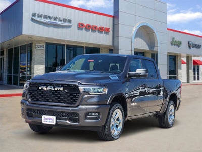 2026 RAM Ram 1500 RAM 1500 LONE STAR CREW CAB 4X4 5'7' BOX