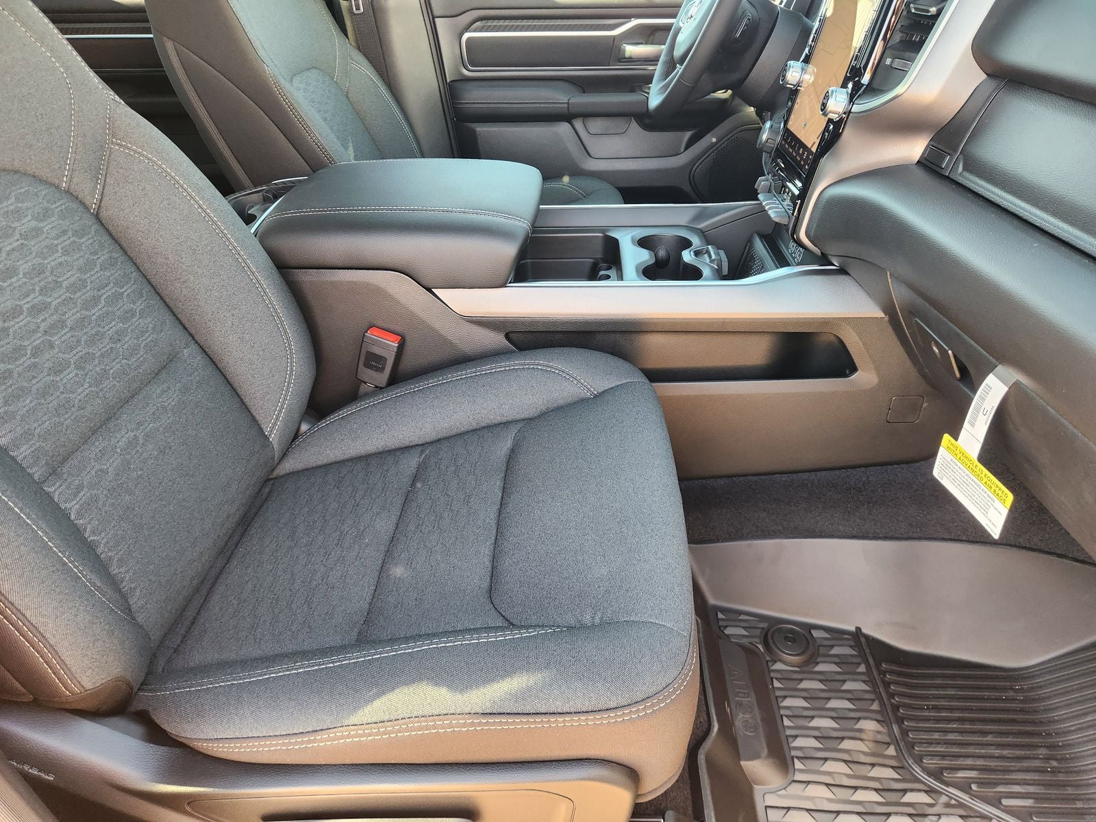 2026 RAM Ram 1500 RAM 1500 LONE STAR CREW CAB 4X4 5'7' BOX