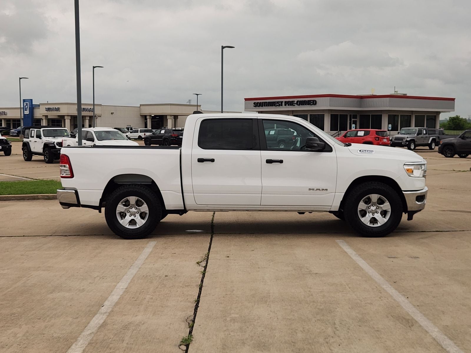 2023 RAM Ram 1500 Big Horn Crew Cab 4x4 5'7' Box
