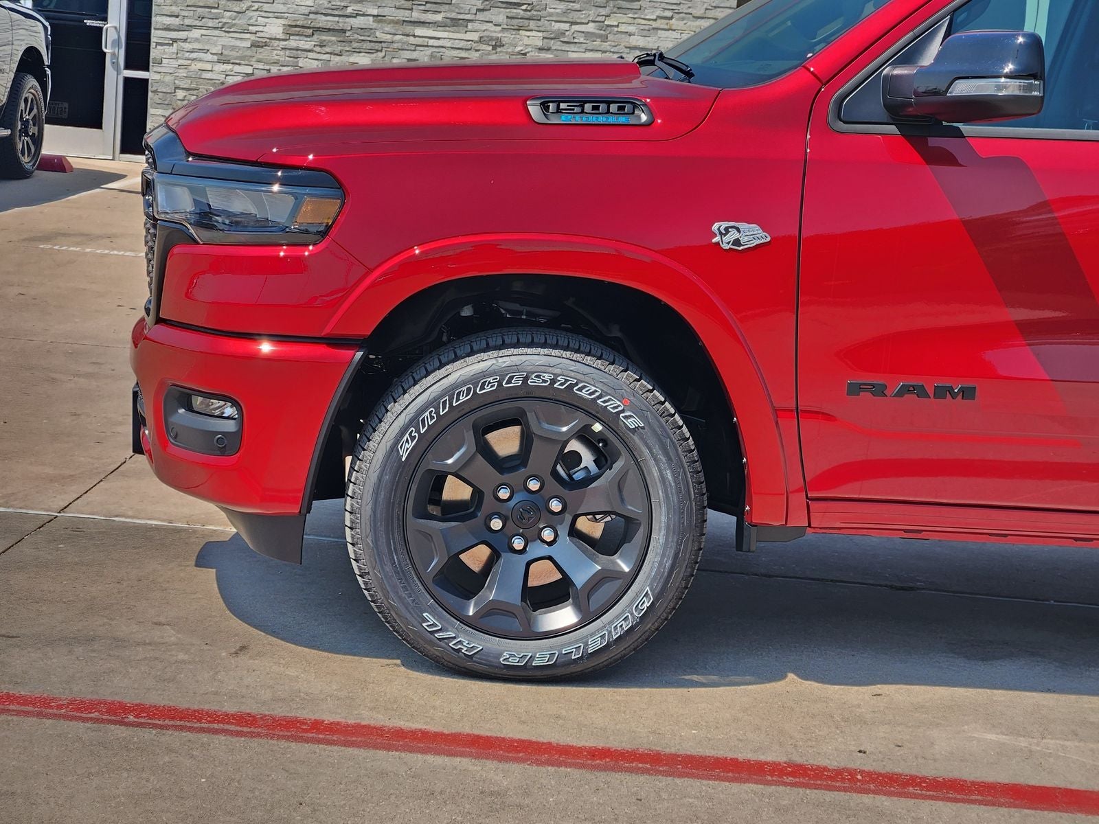 2026 RAM Ram 1500 RAM 1500 LONE STAR CREW CAB 4X4 5'7' BOX