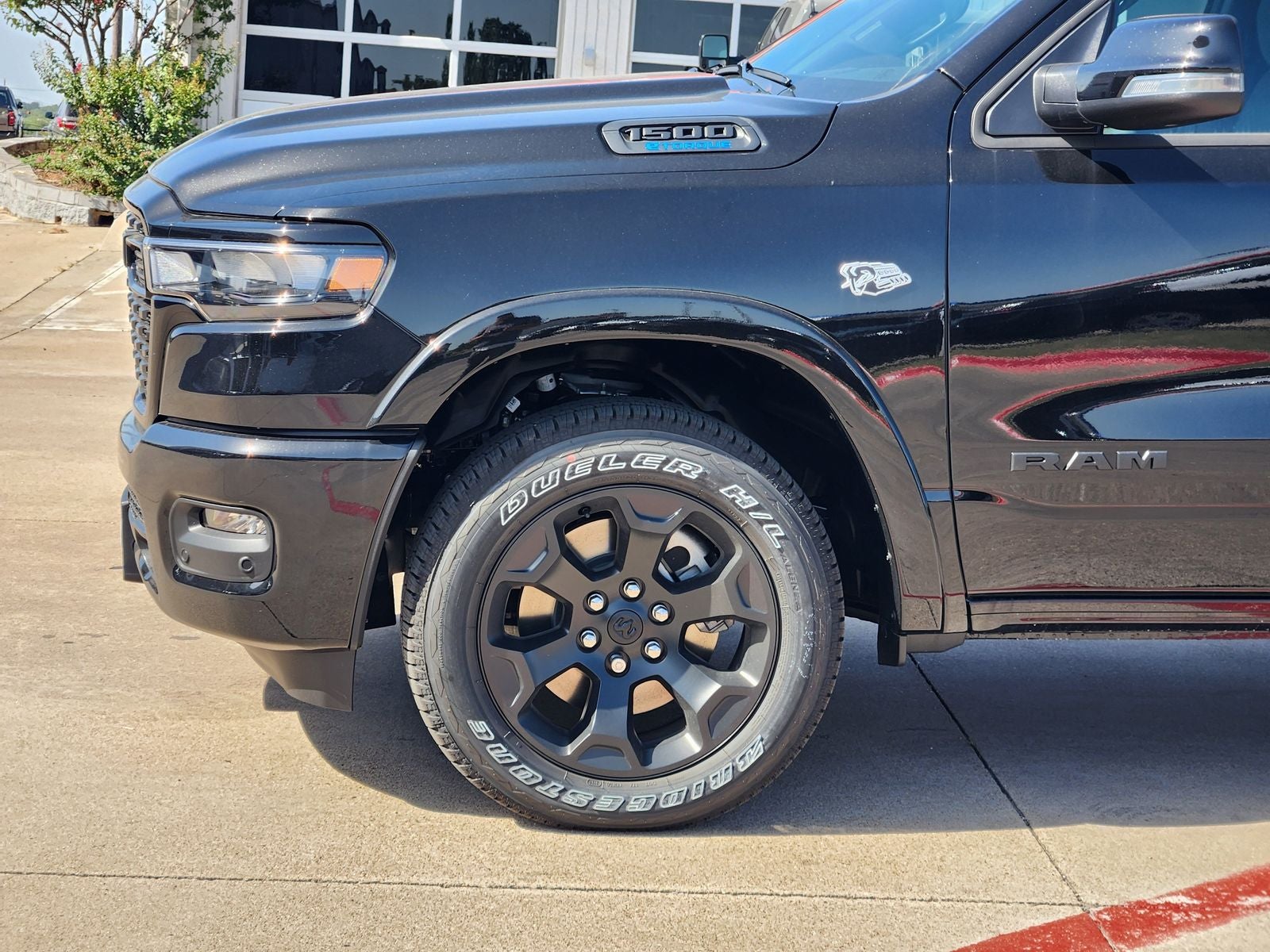 2026 RAM Ram 1500 RAM 1500 LONE STAR CREW CAB 4X4 5'7' BOX