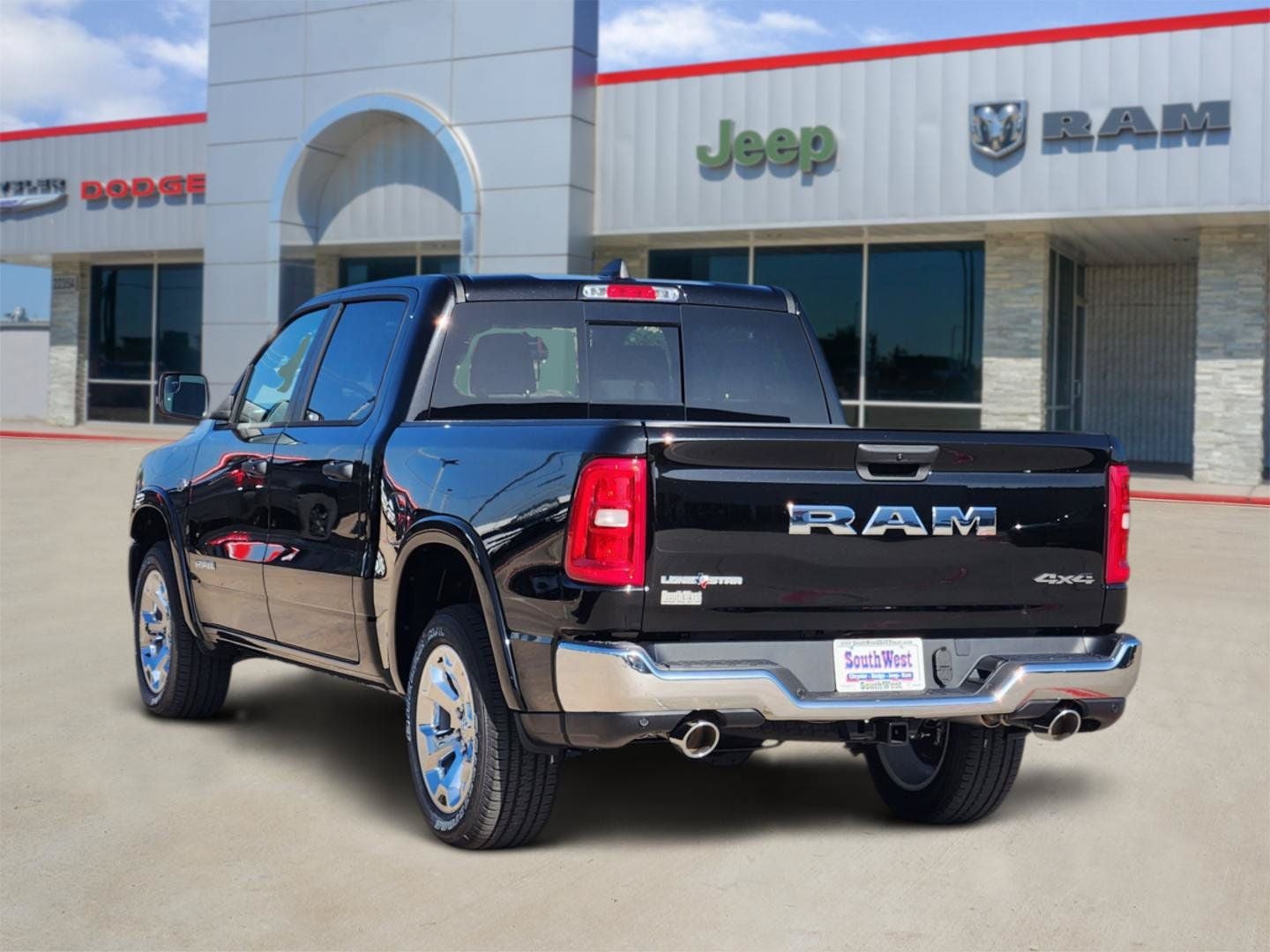 2026 RAM Ram 1500 RAM 1500 LONE STAR CREW CAB 4X4 5'7' BOX
