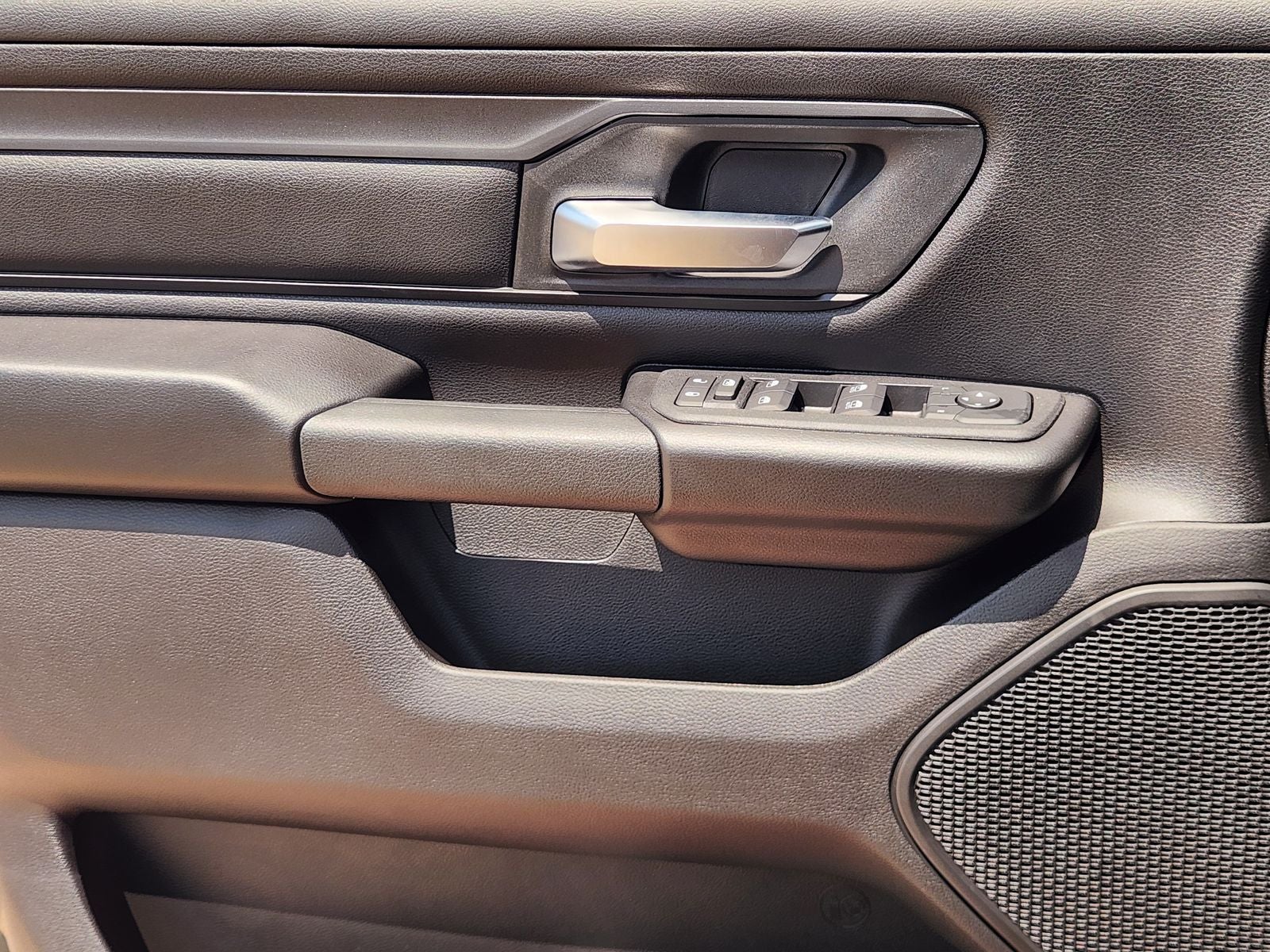 2027 RAM Ram 1500 Express