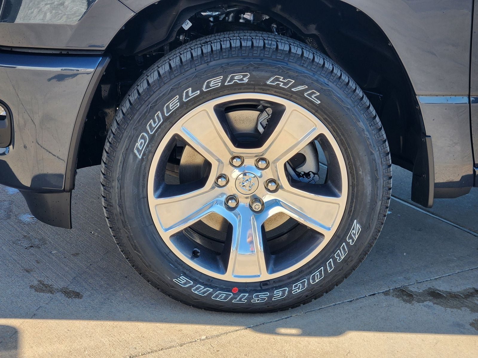 2026 RAM Ram 1500 RAM 1500 EXPRESS CREW CAB 4X4 5'7' BOX