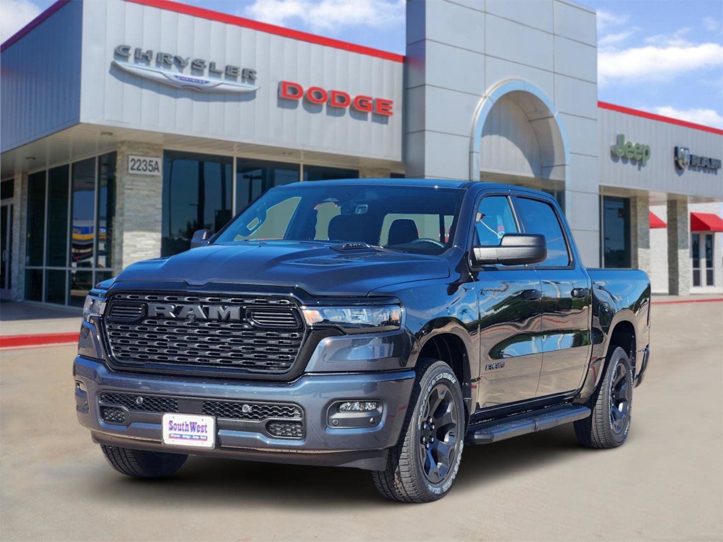 2026 RAM Ram 1500 RAM 1500 EXPRESS CREW CAB 4X4 5'7' BOX